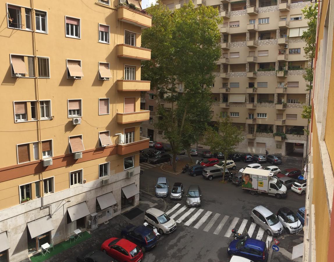 Appartamento Tadolini Рим Екстер'єр фото